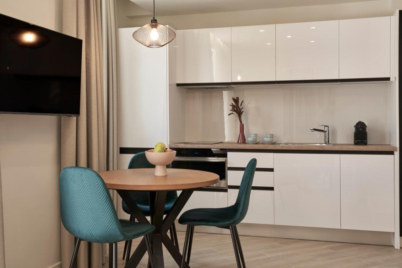 Hestia - Asklipiou 61 Aparthotel Атина Екстериор снимка
